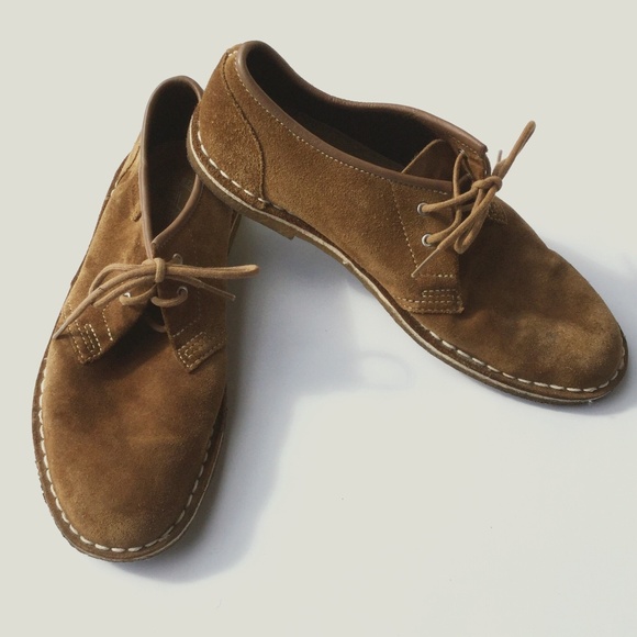 clarks suede oxfords